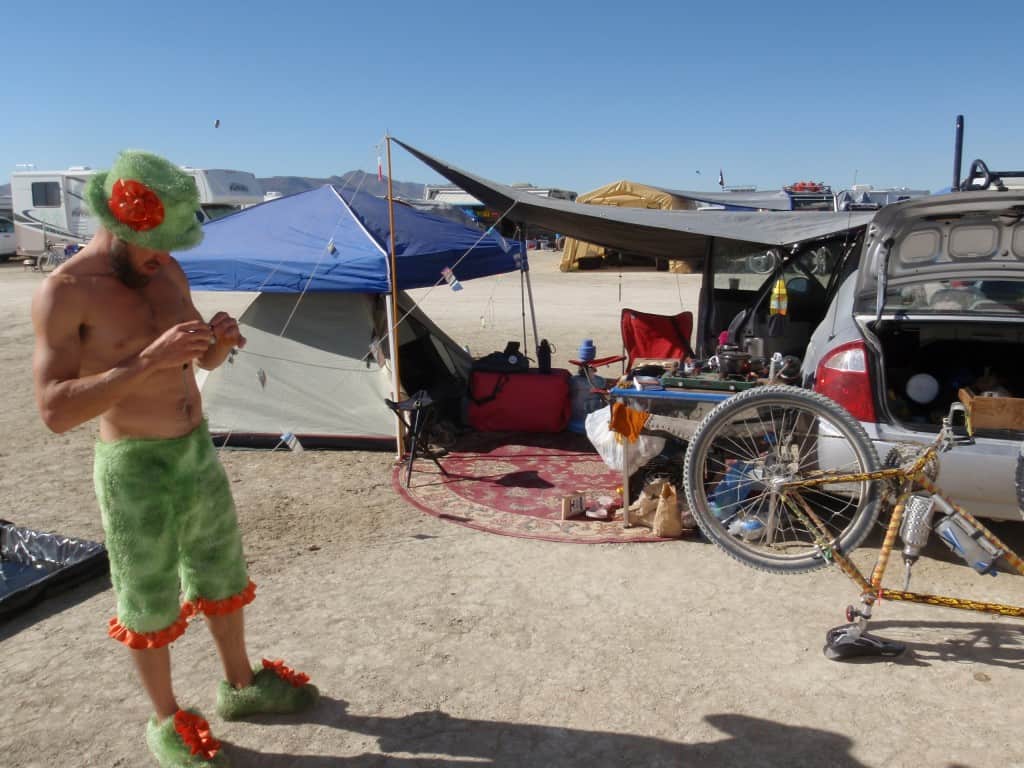 Min nabo havde kørt 12.000 km i usa inden han kom til Burning Man